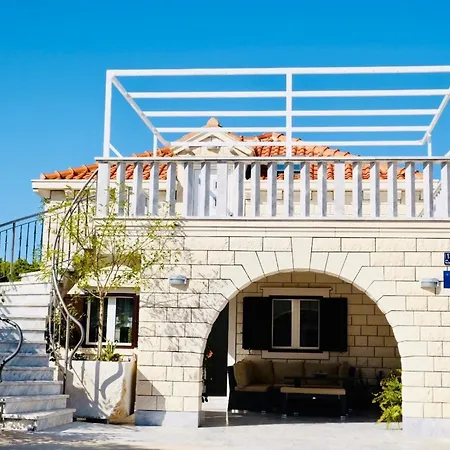 Tonika -two Bedroom With Terrace A1 Apartman *
