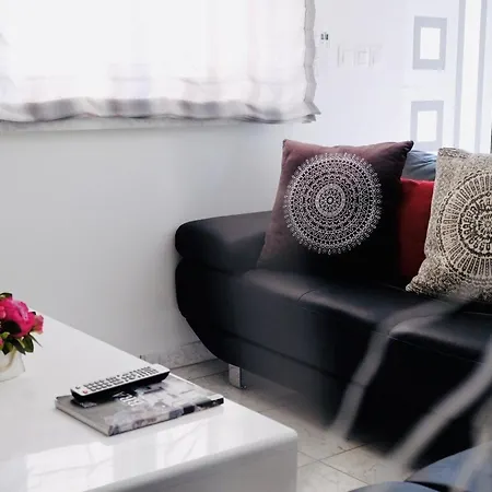 Apartment Tonika -two Bedroom With Terrace A1 Povlja (Brac)